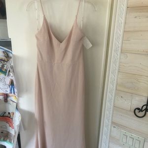Lulu’s creamy pink dress